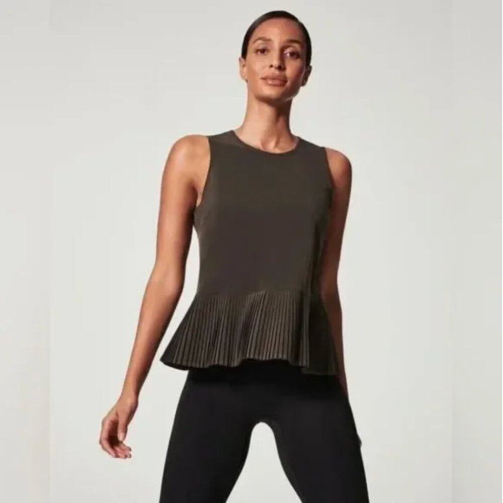 SPANX  Yes, Pleats! Tank in Pine Stone M